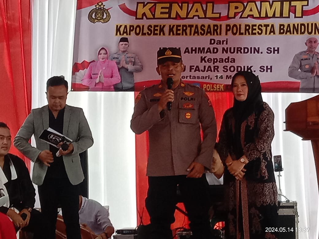 Kenal pamit kapolsek Kertasari Polresta Bandung, Dari IPTU Ahmad Nurdin. SH kepada IPTU Fajar Sodik. SH.